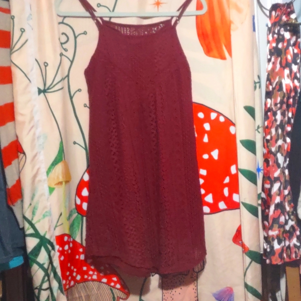 Alya lace dress.